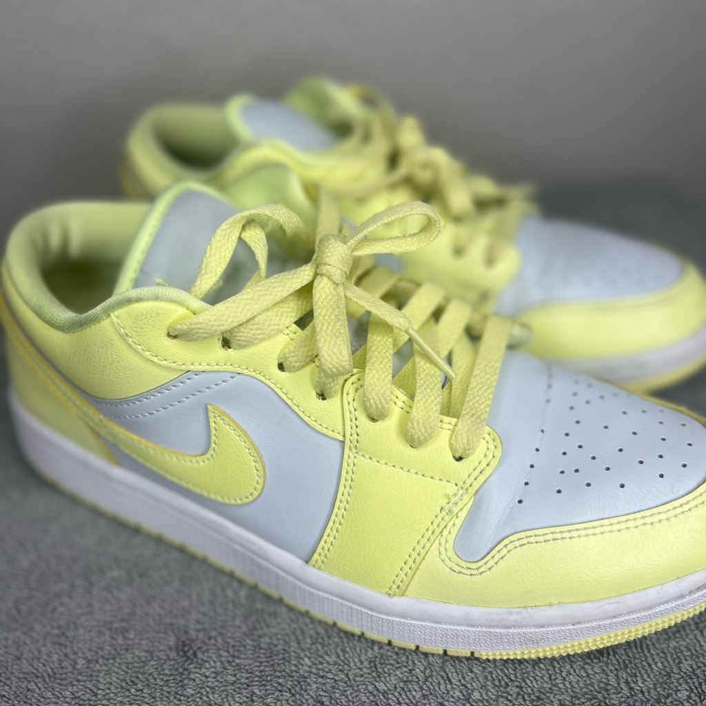 Air Jordan 1 Low